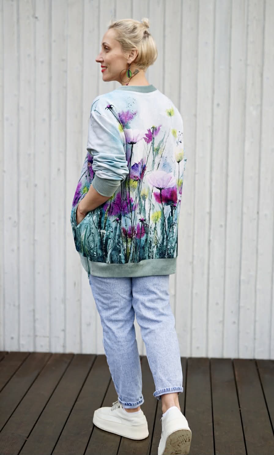 f7d05e8d-4d0d-4ddf-8097-693937b86ccb